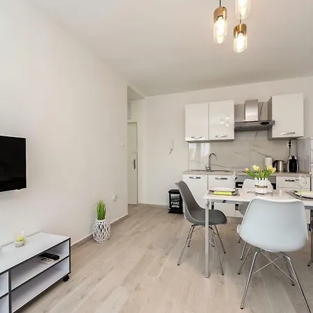 Ane Appartement Zadar Buitenkant foto